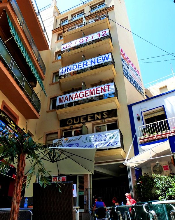 Hotel Queens - Adults Only Benidorm Dış mekan fotoğraf