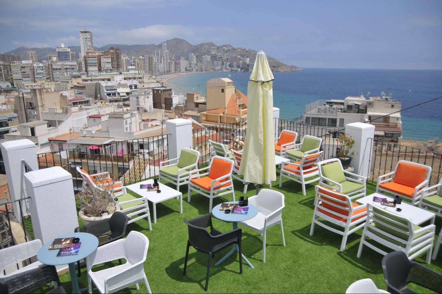 Hotel Queens - Adults Only Benidorm Dış mekan fotoğraf