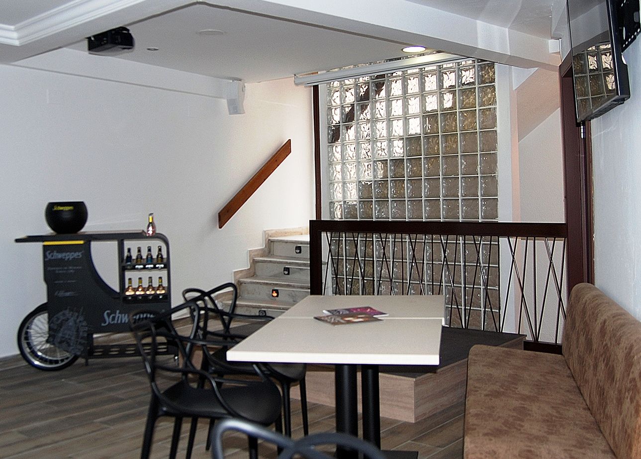 Hotel Queens - Adults Only Benidorm Dış mekan fotoğraf